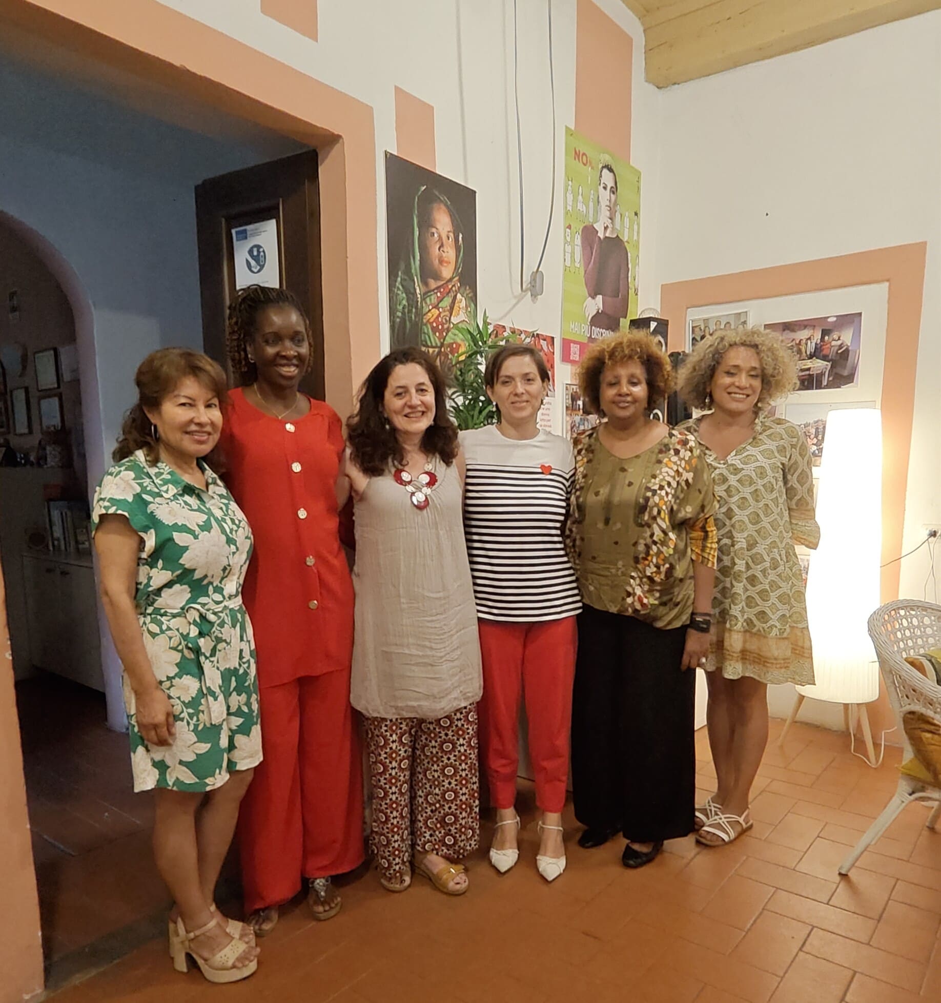 Scopri di più sull'articolo Incontro speciale a Nosotras: la Presidente di Amnesty International Italia in visita nella nostra sede